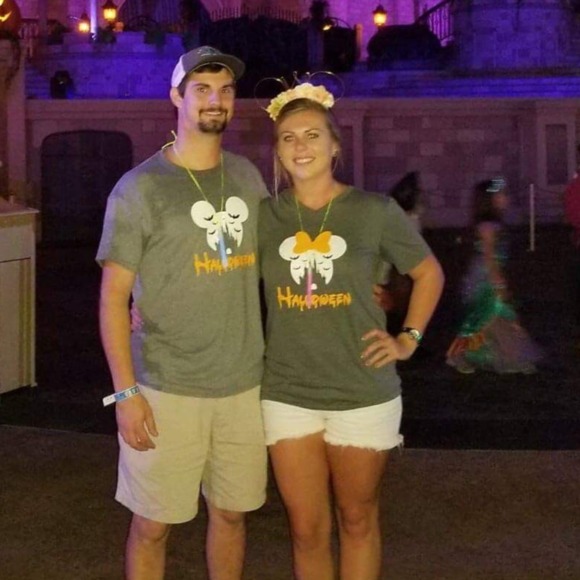 Meet your Posher, Candice - Picture 1 of 1